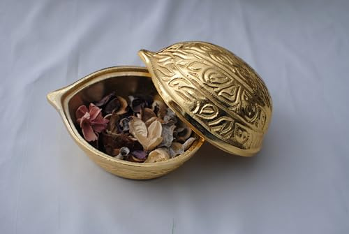 The Chalk Home Decorative Walnut-Shaped Trinket Bowl, Gold Metal Hand-Etched Design, Jewelry and Key Storage Dish (Silver)