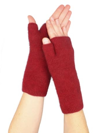 Native World Wristwarmer | Possum Merino & Silk | Soft, Warm & Lightweight Fingerless Hand Warmers | Made in New Zealand (Berry)