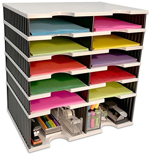 Ultimate Office Schreibtisch-Organizer mit 10 Briefablagen plus Erhöhung für einfachen Zugang zu unteren Schlitzen, Schreibtischzubehör und Zubehör. Optionaler Aktenaufsatz und Schubladen