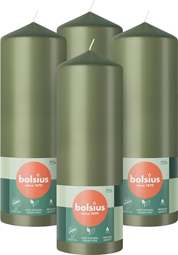 Bolsius Glatte Stumpenkerzen - Grün - 4 Stück - 20 x 7 cm - Dekorative Haushaltkerzen - Länge Brenndauer 75 Stunden - Unparfümierte - Enthält Natürliches Pflanzenwachs - Ohne Palmöl