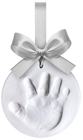 Dooky Happy Hands Ornament Juego de huellas de mano o de pie para un bebé como recordatorio (diámetro: 10,5 cm, fácil de manejar, incluye arcilla de modelar y cinta para la piel), plata