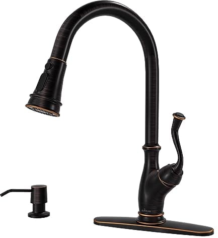APPASO Ölgeriebene Bronze Küchenarmatur mit Seifenspender, Edelstahl Küchenarmatur mit Pull Down Sprayer 3-Funktion Hoher Bogen Einhandgriff Bronze Küchenspüle Wasserhahn