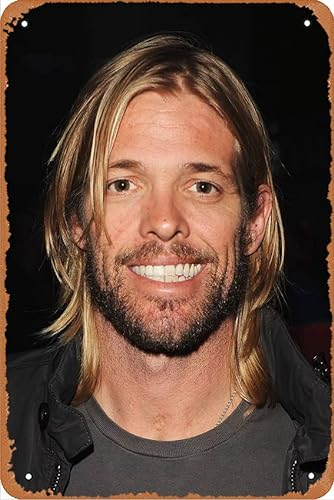 Taylor Hawkins – foo Fighters Poster Metallschilder Vintage lustiges Geschenk, Metallschild Blechschild Retro Wanddekoration für Zuhause, Straße, Tor, Bars, Club, Geschenk, 30.5x20.3 cm etal schild