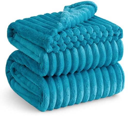 Bedsure Bed Blankets King Size - Fleece Blanket Fluffy Cosy Warm Blankets, Soft Cute Double Size Throw Gifts for Women and Girls, Teal, 230x270 cm