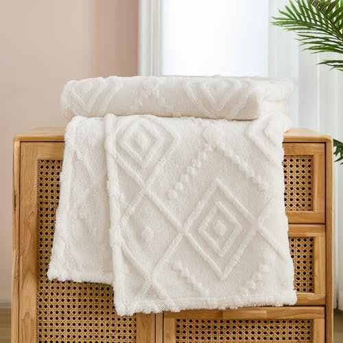 WONGS BEDDING Kuscheldecke Flauschig 220x240 Weiß Decken, Creme Wohndecke Warme Fleecedecke Weiche Sofadecke Couchdecke für Bett Sofa Büro Mädchen