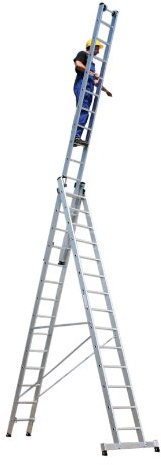 Aluminium-Mehrzweckleiter 3-teilig mit nivello®-Traverse 3 x 8 Sprossen Arbeitshöhe bis ca. 6,90 m