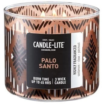 CANDLE-LITE Kerze Duftend nach Palo Santo | Holzig | 3 Dochte | Brenndauer bis zu 45 Stunden | Groß (396g) im Glas mit Deckel