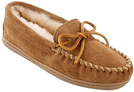 Minnetonka Women's Sheepskin Hardsole Slipper, Tan, 6 W US