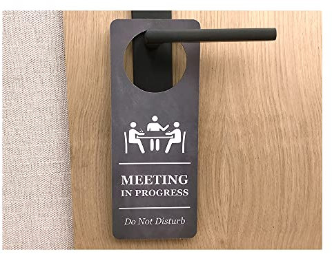 No molestar la reunión en progreso - Letrero de suspensión de puerta impreso - para uso en negocios, corporativos, oficina en casa, hoteles, lugar de trabajo. Elección de dos fondos. (efecto pizarra)