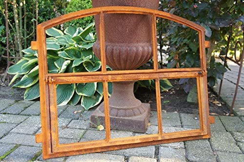 Generisch Gussfenster Eisenfenster Antikfenster Stallfenster Fenster Ruine Gartenmauer