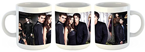 Unified Distribution The Vampire Diaries - Tasse mit Motiv Bedruckt, 300ml C-Henkel. Tolles Geschenk für Büro, Küche, Geburtstag, Ihre Neue Lieblingstasse zum Frühstück