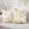 Bonhause 2er Set Kissenbezüge Goldene Blätter 45 x 45 cm Samt Soft Dekorative Kissenhülle Goldfolien-Druck Zierkissenbezüge für Sofa Schlafzimmer Wohnzimmer Auto Zuhause Dekoration