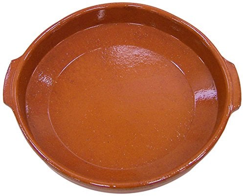 Fackelmann Cazuela de Barro Tradicional, Cazuela de Cerámica Rústica, Apta para Cocina de Gas y Eléctrica, Microondas y Horno, Color Natural, 28 cm Diámetro, Borde 6.5 cm, 1 ud.