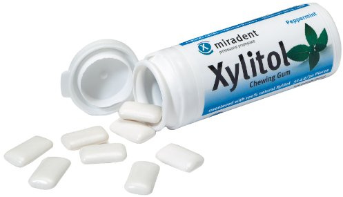 Miradent Xylitol Kaugummi Pfefferminze 30 Stück, 4er Pack (4 x 30 g)