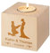 Teelichthalter aus Holz personalisiert - Kerzenständer - Ideales Hochzeitsgeschenk - EIN ganz besonderer Dekoartikel - Mit Gravur - Motiv Brautpaar