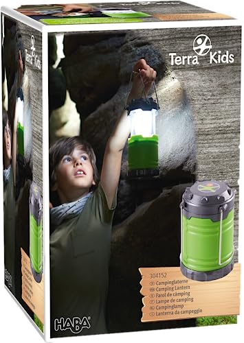 HABA 304152 Terra Kids Campinglaterne, Campinglampe aus Kunststoff, leuchtet mit 3 x 1.5 V AA 6 Stunden, transparent