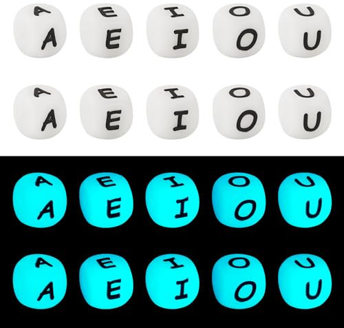 Beadthoven Lot de 50 perles cubiques lumineuses en silicone avec lettre de l'alphabet pour fabrication de bracelets, colliers, bijoux avec trou de 2,5 mm - 12 x 12 mm