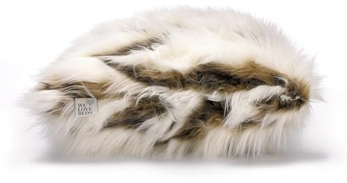 WE LOVE BEDS Fluffy Kissenbezug 50x50 cm - Weiches Fellimitat Deko Kissen - Deko Wohnzimmer - Kissen Flauschig - Sofakissen Groß - Kuschelkissen Flauschig - Kissenhülle - Wolf Beige & Braun