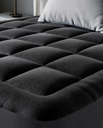 Schwarz Cloud Comfort Matratzen Topper – Ultraweicher, atmungsaktiver und kühlender Schutz aus Bambusviskose – 90x200cm, optimale Liegehöhe