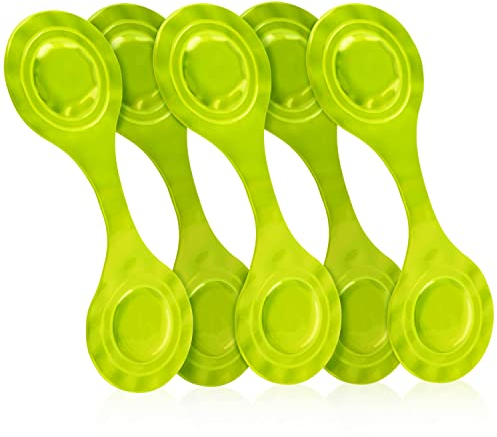KD-TECH 5er Set Magnet-Reflektoren - Reflektierende Ansteckmagnete für maximale Sichtbarkeit - für Rucksack, Jacke, Kinderwagen und mehr (Grün)