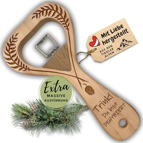 sagl.tirol® Flaschenöffner XXL aus Zirbenholz – mit Gravur „Trink!“ – 30 cm – mit Magnet – handgefertigt in Tirol – originelles Geschenk für Männer, Bierfreunde & Feiern Trink du bist