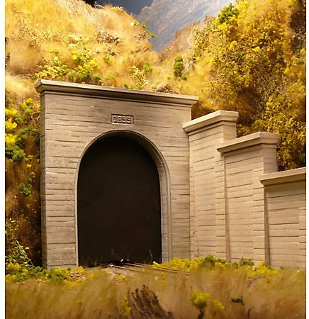 Chooch Enterprises HO Scale Single Concrete Tunnel Portal