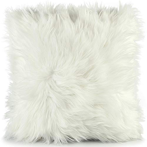 CelinaTex Cuddly Dekokissen 60 x 60 cm weiß Langhaar Zierkissen dekoratives Fellimitat Sofakissen Kunstfell Kissen