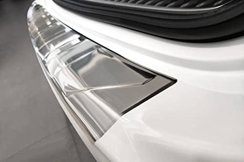 Fahrzeugspezifischer Ladekantenschutz aus Edelstahl mit 3D Abkantung passend für Mercedes C-Klasse T-Modell (S206) ab 3/2021 AZUGA AZ29000210