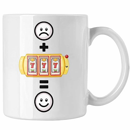 Trendation - Casino 777 Tasse Geschenk für Casino Glücksspiel Fans Lustige Geschenkidee :(+ Casino = :) Geburtstag (Weiß)