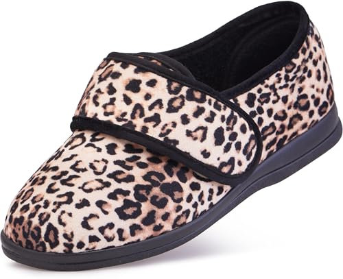 Cosyfeet Holly - Leopard Plush - 7-6E - Extra Wide Women's Slippers