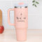 Wanapix | Mug Thermique XL Double Couche Personnalisé | Capacité 1,2l | Couleur Rose | Conserve le Froid et le Chaud pendant des Heures | Personnalisation par Gravure | Desert