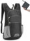 Arvano Wanderrucksack Leichter faltbarer Rucksack 10L Kleiner Rucksack für Männer Frauen, Tagesrucksack Mini Rucksack für Wandern Radfahren Reisen Outdoor Daypack (Schwarz)