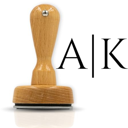 JUST REFINE® Exklusiver Hochzeitsstempel mit Ihren Initialen – Personalisiert & Perfekt für Einladungen – Premium Qualität in 4 Größen: 30mm/40mm/50mm/60mm – Klarer & Präziser Druck (Design 1, 30mm)