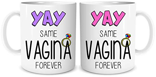 Peachy Antics WSDMUG1995 - Set di tazze divertenti in ceramica, per coppie, fidanzamenti, lesbiche gay, regalo di nozze per lo stesso sesso, con scritta Yay SameVagina Forever, colore: bianco