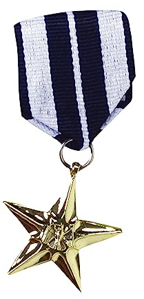 Single Gold Military Star Medal, 1 Pc. - Stunning Design, Perfect for Military, Unifroms, Veterans, Service, & Recognition Events Halloween