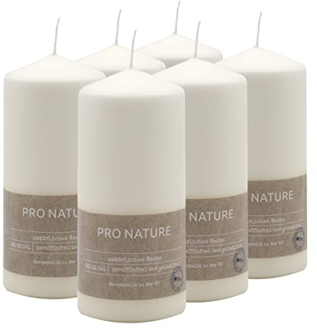 Müller Kerzen PRO NATURE Stumpenkerzen Gepresst - Elfenbein Stearin-Kerzen - 6er Set. - 6,8 x 15 cm - 32 Stunden Brenndauer - Natürliche Wachs - Unparfümierte - RAL Qualität