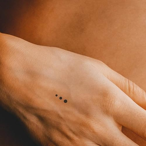 Inkster Tattoo - Drei Punkte | vegane & wasserfeste Temporäre Tattoos für Erwachsene - EU-Kosmetikzertifizierte Farbe - revolutionäres 2 Wochen Tattoo | Premium Klebetattoos & Fake Tattoo