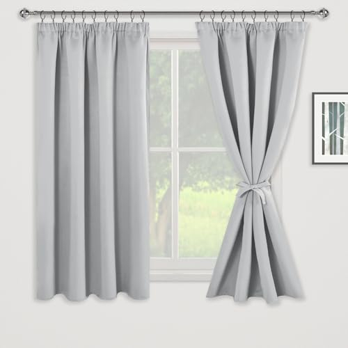 JIUZHEN Verdunklungsvorhänge Gardinen mit kräuselband Vorhang Blickdicht Vorhänge Wohnzimmer Gardinen Schlafzimmer Thermovorhang Silbergrau, H137 x B117 cm,2er Set