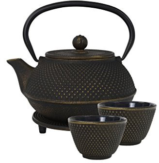 Teaclassix Arare Service à Thé en Fonte Noir et Or. Avec 1 Théière 0,8 l traditionnelle japonaise avec filtre , 2 Tasses et 1 Dessous de Théière. Dans un coffret cadeau.