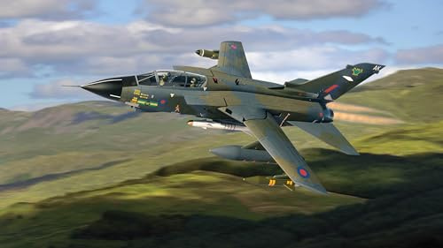 Corgi AA29401 Panavia Tornado GR.1, ZD748/AK, Johnnie Walker 'Still Going | Corgi GR.1 Model Airplane, Diecast Planes & Aircraft Models for Adults, Die Cast Aeroplane/Plane, Toy Airplanes