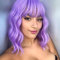 ColorfulPanda Perruque courte ondulée avec frange pour femme - Cheveux synthétiques naturels bouclés ondulés - Pour Halloween, cosplay - 35,6 cm - Violet