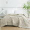 WAVVE Bettdecke 240x260 cm Sommerdecke, Sommer Steppdecke XXL 260x240, Leicht Dünn Weiche Atmungsaktive Sommerbettdecke 240x260cm, Zudecke 150gsm Mikrofaser Beige(260x240cm)