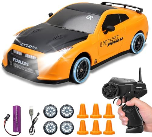 PLLYPE RC Drift Car, 1:24 Ferngesteuertes Drift Auto, 2,4 GHz Mini Drift Car mit LED-Leuchten, 15km/h Rc Auto Drift, mit 4 Reifen und 6 Straßensperren, Geschenk für Erwachsene Kinder(Gelb)