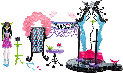 Monster High - Welcome to Monster High Dance - The Fright Away Spielset - inkl Draculaura Puppe