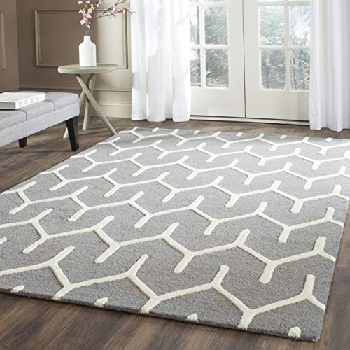 SAFAVIEH Cambridge Collection Area Rug - 6' x 9', Dark Grey & Ivory, Handmade Geometric Wool, Ideal for High Traffic Areas in Living Room, Bedroom (CAM720D)