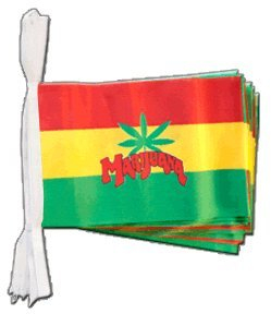 Flaggenfritze® Fahnenkette Marijuana, Länge 5,9 cm