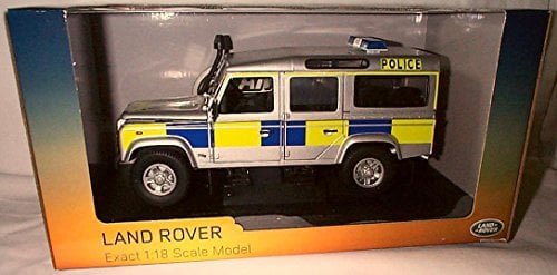 Land Rover Defender 110 County Station Wagon, Police (GB), silber, RHD, 2004, Modellauto, Fertigmodell, UH 1:18