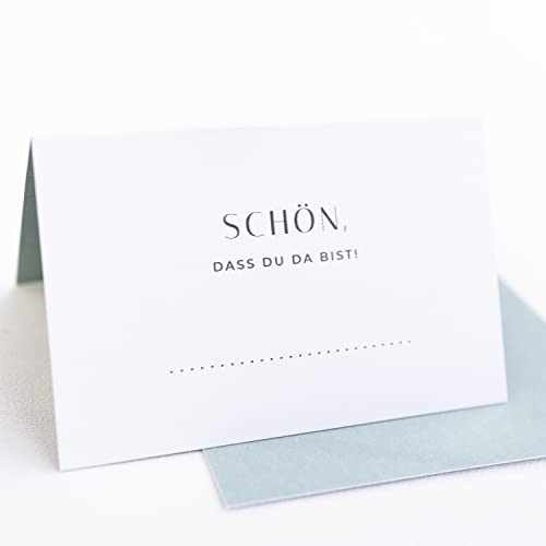 Hugs & Joy 50 Tischkarten Hochzeit mit Text „Schön, dass du da bist“ - Minimalistische Namensschilder, Platzkarten für Geburtstag, Konfirmation zum Selbst beschriften