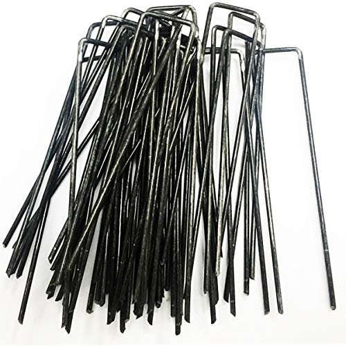 Fineway. Robuste U-Stifte, grün, Kunstrasen, verzinkte Metallheringe, 50 Stück, schwarz