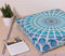 Quadratischer Hippie-Mandala-Bodenkissenbezug – Indischer Pfauen-Tagesbett, übergroßer Baumwoll-Kissenbezug, strapazierfähiger Reißverschluss, Sitzhocker, Hund, 55.9 cm, Weiß und Blau